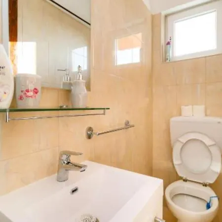 Bozena - Two Bedroom Apartman *