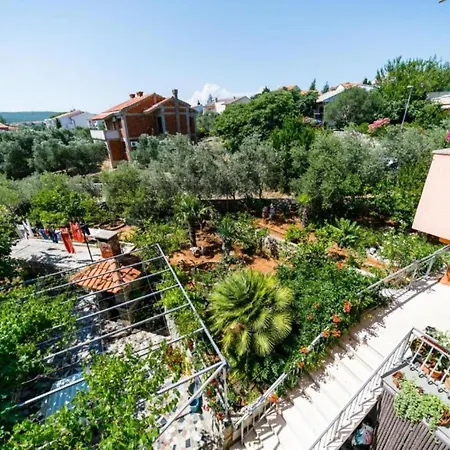 Bozena - Two Bedroom Apartman *